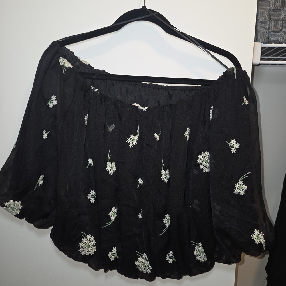 Black Floral Off-Shoulder Blouse